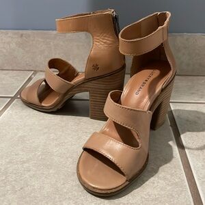 Lucky Brand sandals